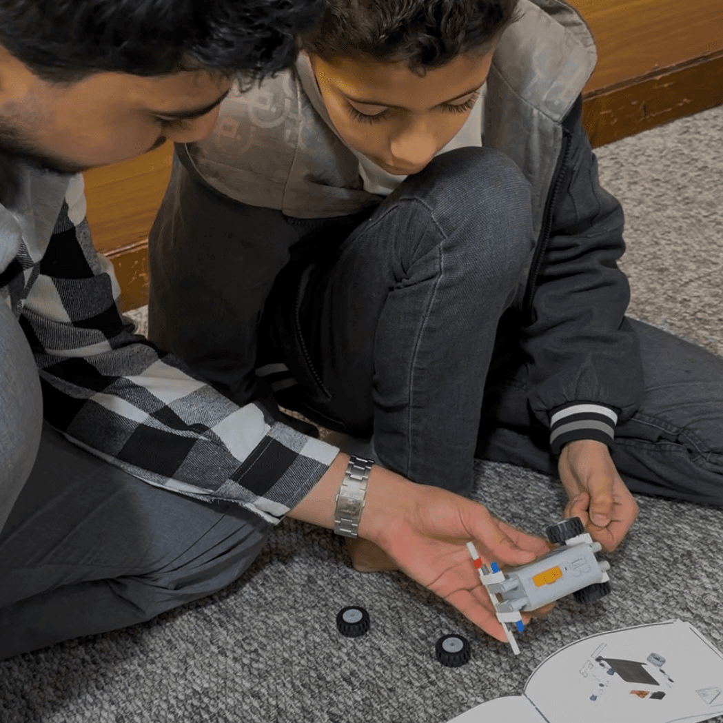 Students with Robotics Kit